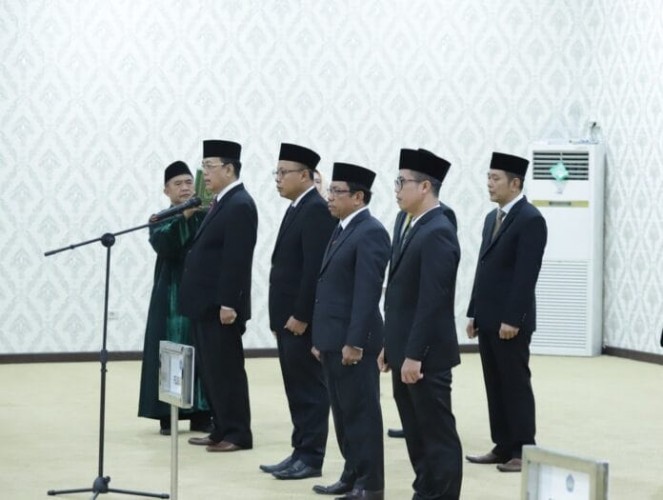 rektor-unila-lantik-tujuh-pejabat-baru